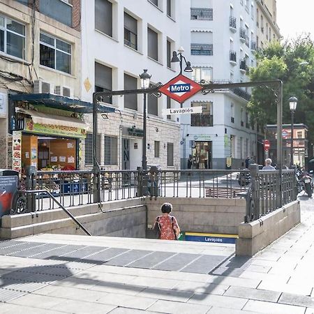 Appartamento Apartamento A 2 Minutos De Lavapies, Madrid Esterno foto