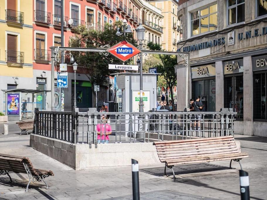 Appartamento Apartamento A 2 Minutos De Lavapies, Madrid Esterno foto